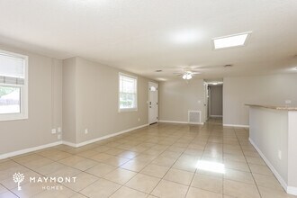 2799 Commanche Ave in Orange Park, FL - Building Photo - Building Photo