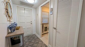 3000 S Course Dr in Pompano Beach, FL - Building Photo