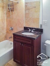 3924 N Pine Grove Ave in Chicago, IL - Building Photo - Building Photo