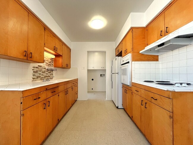 941 Alvarado Dr SE in Albuquerque, NM - Foto de edificio - Building Photo