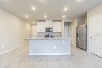 32483 Limitless Pl in Wesley Chapel, FL - Building Photo - Building Photo