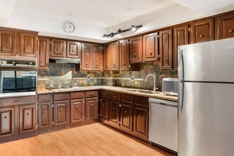 345-345 4 Ave NE in Calgary, AB - Building Photo - Building Photo