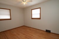 11320 W North Ave, Unit 4 - 6