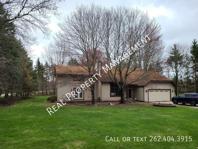 property at 1140 Parkview St
