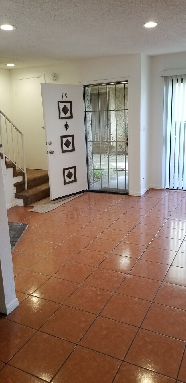 14435 Plummer St Rentals in Panorama City, CA