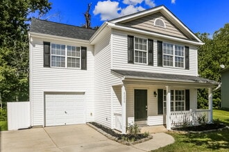 6208 Stonefort Ct in Charlotte, NC - Building Photo - Building Photo