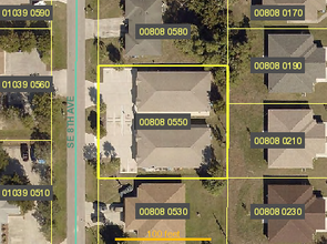 1321 SE 8th Ave in Cape Coral, FL - Building Photo - Building Photo