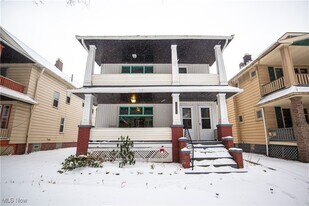 6828 Indiana Ave in Cleveland, OH - Building Photo