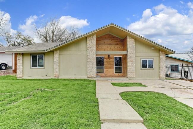 property at 5205 Palo Blanco Ln