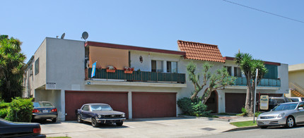 McLaughlin Apartments in Los Angeles, CA - Building Photo - Building Photo