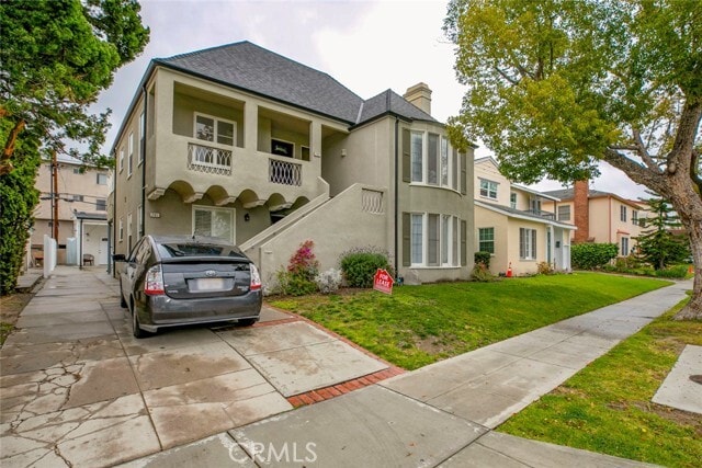 property at 743 E Doran St
