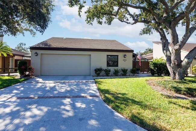 property at 3694 Glen Oaks Manor Dr