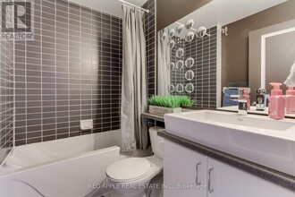 7730-7730 Kipling Ave in Vaughan, ON - Building Photo - Building Photo