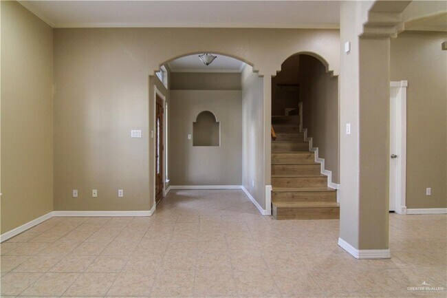 15 Fourth N St in McAllen, TX - Building Photo - Building Photo