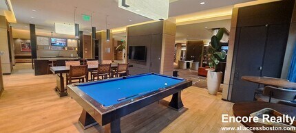 665 Washington St in Boston, MA - Foto de edificio - Building Photo