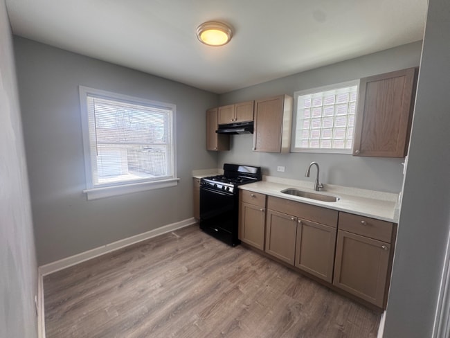 10945 S Green St in Chicago, IL - Building Photo - Building Photo