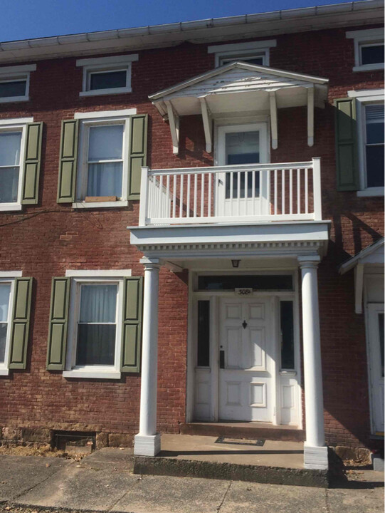 508 N Front St in Liverpool, PA - Building Photo