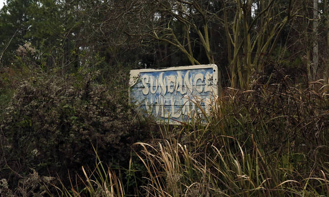 Sundance Village in Pensacola, FL - Building Photo - Building Photo