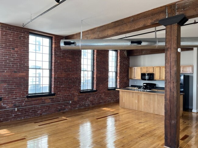 property at 265 N Queen St