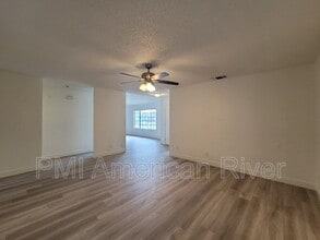 4508 Windcloud Ave in Sacramento, CA - Building Photo - Building Photo