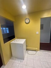 257-20 148th Ave in Queens, NY - Building Photo - Building Photo