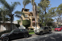 Chetaue in Los Angeles, CA - Building Photo - Building Photo