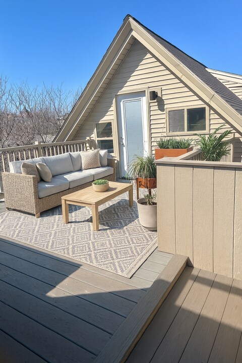 8 Durham St, Unit 3 in Somerville, MA - Building Photo