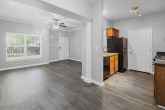 Highland Pointe of West Little Rock in Little Rock, AR - Foto de edificio - Building Photo