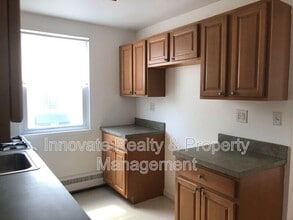 941 Afton St in Philadelphia, PA - Building Photo - Building Photo