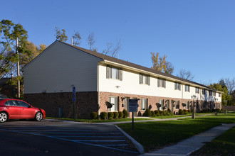 Westerfield Townhomes in Dayton, OH - Building Photo - Building Photo