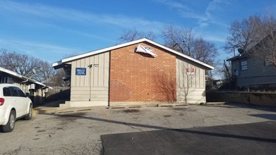 Bellaire Apartments in Tulsa, OK - Building Photo - Building Photo