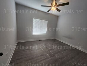 8729-8731 E Summerside Pl in Bel Aire, KS - Building Photo - Building Photo