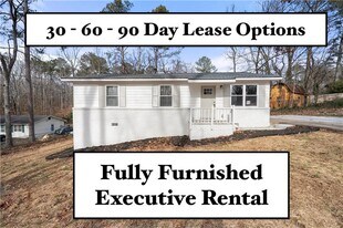 150 Sweetwater St in Canton, GA - Building Photo