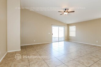 1932 W Nancy Ln in Phoenix, AZ - Foto de edificio - Building Photo