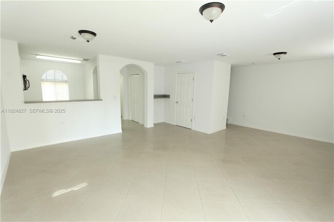 26271 SW 135th Ave in Homestead, FL - Building Photo - Building Photo