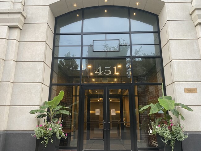 property at 451 W Huron St
