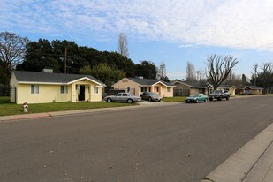 Mokelumne Manor Apartments