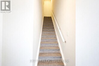 600 Victoria St S in Kitchener, ON - Building Photo - Building Photo