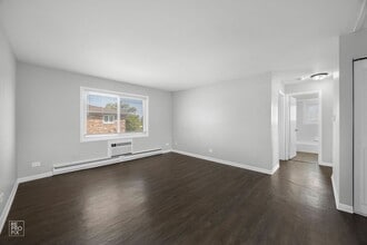 6315 Joliet Rd in Countryside, IL - Building Photo - Building Photo