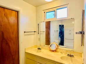 5804 Los Pacos St in Buena Park, CA - Building Photo - Building Photo