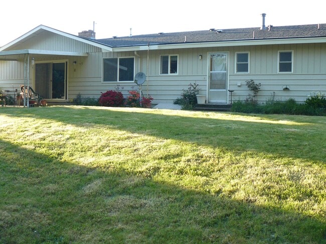 194 May St in Port Orchard, WA - Building Photo - Building Photo