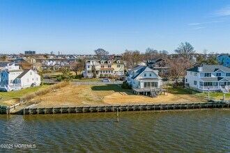 5 Marine Pl in Long Branch, NJ - Building Photo - Building Photo