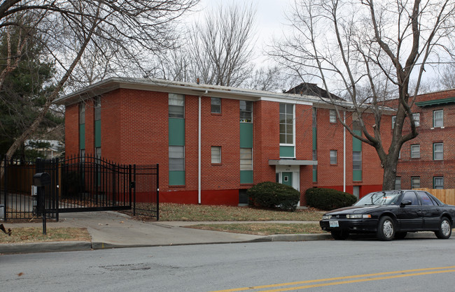 3722 Wyoming St in Kansas City, MO - Foto de edificio - Building Photo