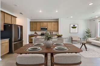 6348 Deerfoot Dr in Loveland, CO - Building Photo - Building Photo