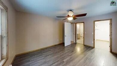 2580 Roxanne St in North Pole, AK - Building Photo - Building Photo