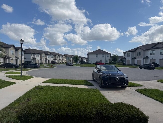 1553 Discovery St in Davenport, FL - Building Photo - Building Photo