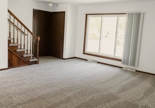 2021 Frisch Rd in Madison, WI - Building Photo - Building Photo