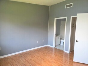 1251 SE 31st Ct in Homestead, FL - Building Photo - Building Photo