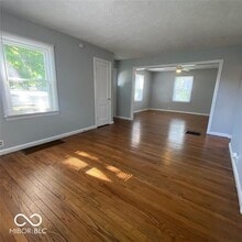 1039 N Lynhurst Dr in Indianapolis, IN - Building Photo - Building Photo