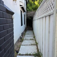 1031 Almanor Ave in Menlo Park, CA - Building Photo - Building Photo